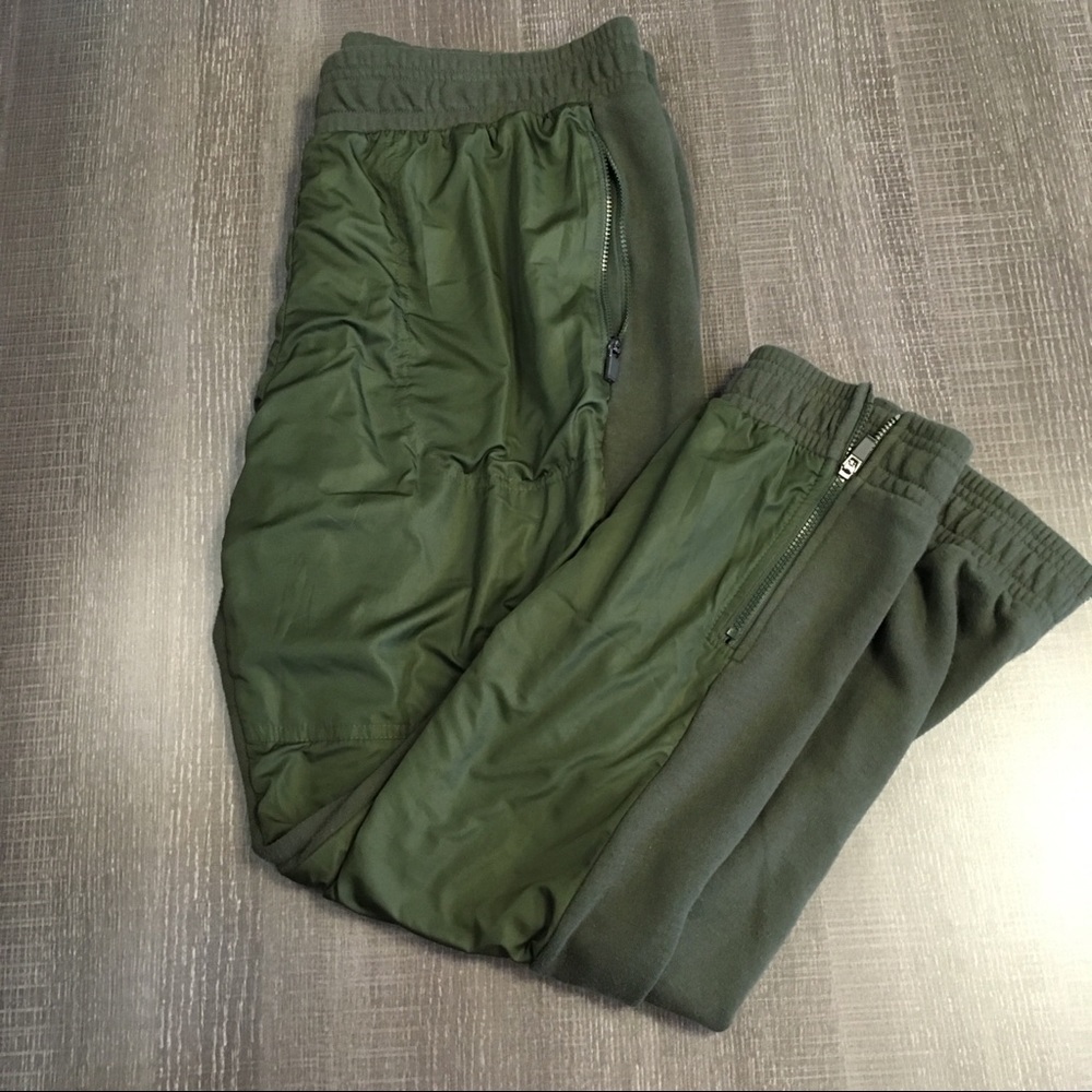 Fabletics Jogger Pant